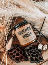 Madagascar Vanilla Soy Candle | Tropical Flower Aroma